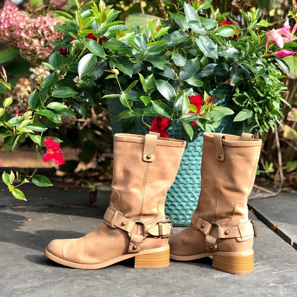 Jessica Simpson Tan Suede Boots - Picture 5 of 13